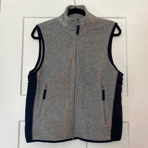 Gap Vest size XS